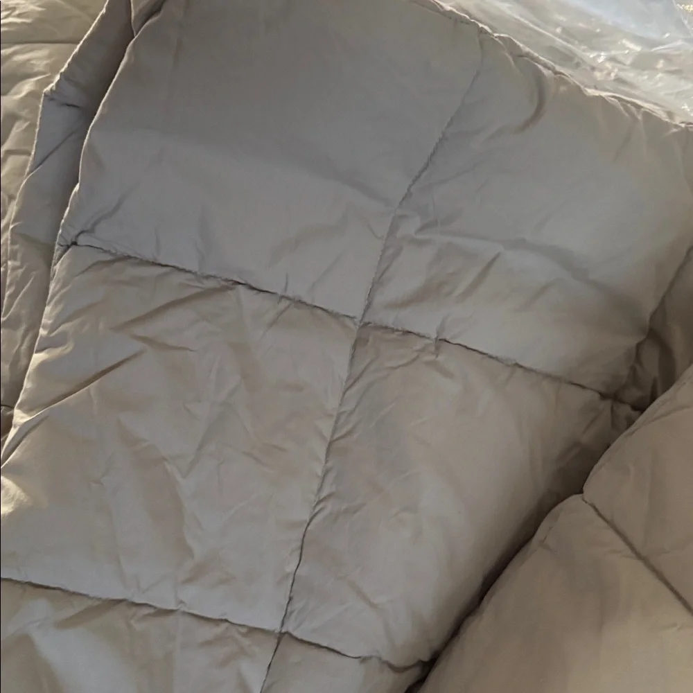 Boll & Branch Luxury alternative pewter Bed Blanket king/cal - Picture 3 of 4